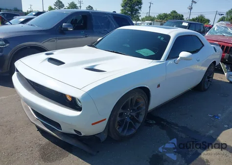 2023 Dodge Challenger R/T Scat Pack z USA, uszkodzony, nr VIN 2C3CDZFJ3PH610510
